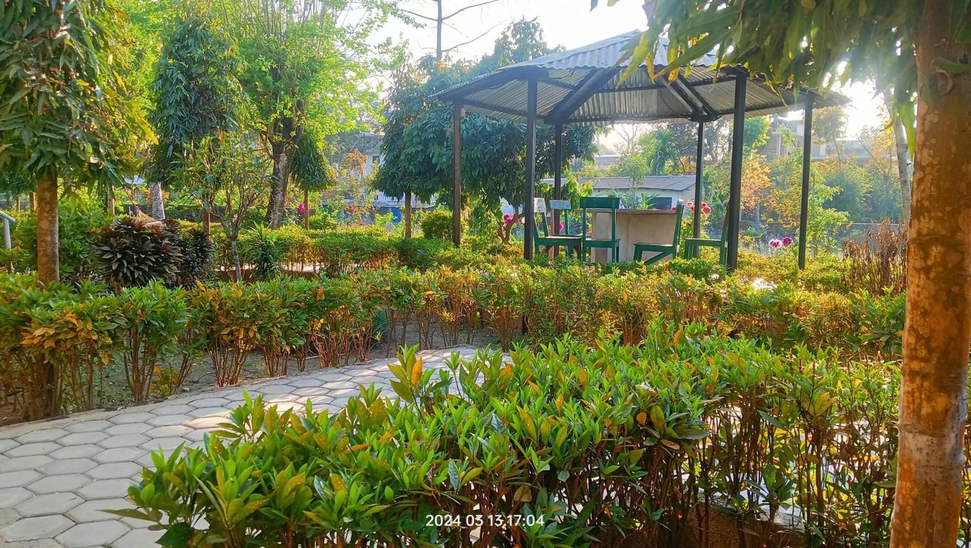 Hotel Butterfly - Peaceful Garden For Nature Lovers سوراها المظهر الخارجي الصورة